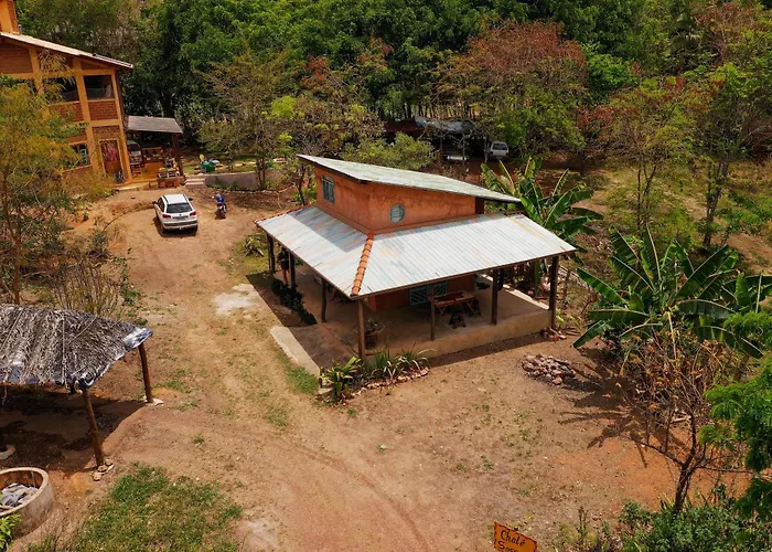 Chale Sossego E Casa Flora