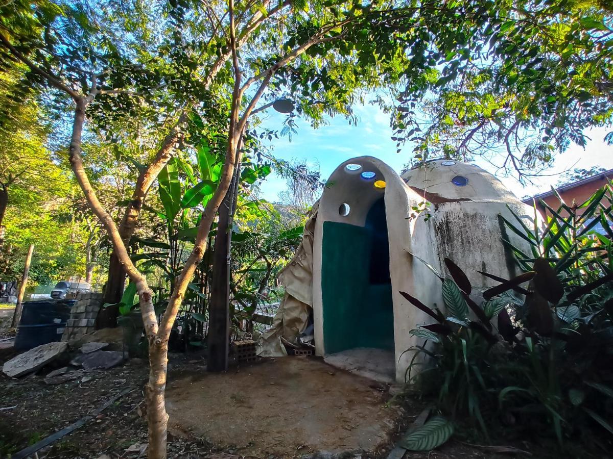 Chale Sossego E Casa Flora * Alto Paraiso de Goias